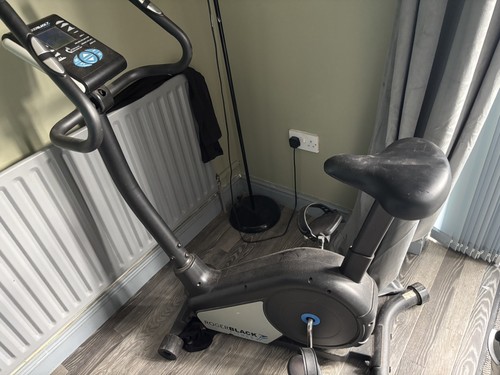 Roger black exercise bike - black,