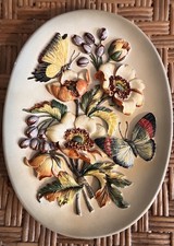 Vintage 1950s 3D Chalkware Plaster Wall Hanging Plaque Hand Painted Flowers.