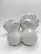 Lladro "Couple of Doves"