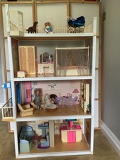 vintage Sindy house 1980's with accessories