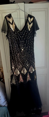 Beautiful 20s style evening - 20s,