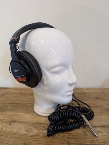 Sony mdr professional - sony,
