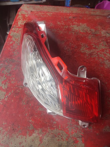 Honda wing rear light - s,