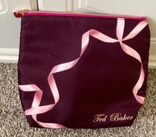Ted Baker Make Up Bag.New.