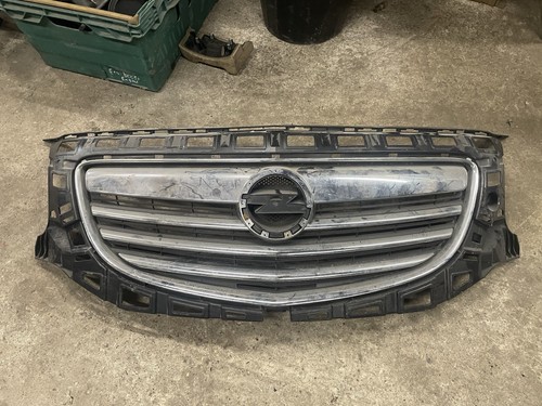 Vauxhall insignia front - vauxhall,