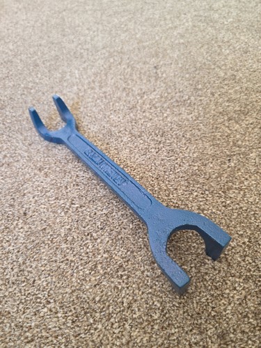 Plumbers blue basin wrench - plumbers,
