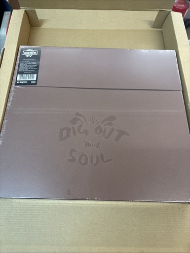 Oasis dig out - out, 4