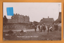 Hampshire - The Front,  Lee-on-Solent.   Edwardian    Postcard