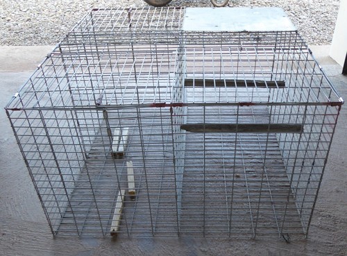Larson trap metal cage - metal,