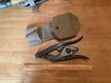 WW2 British /| E.T.F 1942 Wire Cutters & post Webbing Case .