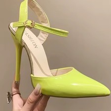 Party Shoes: Neon Yellow