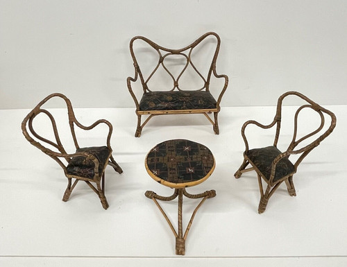 Antique dolls house furniture