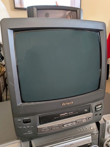Faulty aiwa t1450 crt tv - vx-t1450,