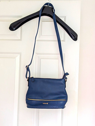Pavers navy faux leather - navy,