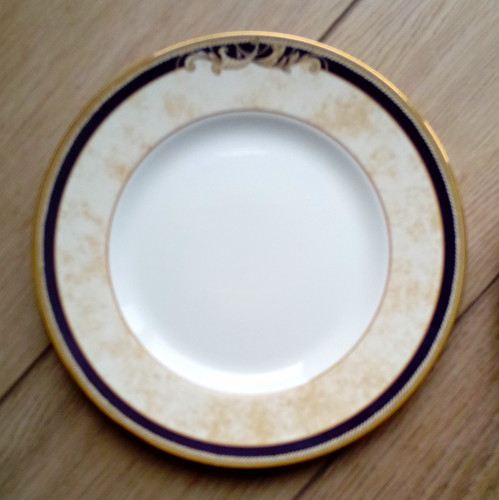 Wedgwood cornucopia 7in - 7in, /