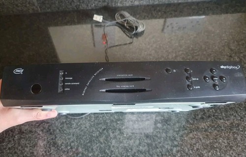 Sky pace satelite receiver - sky,