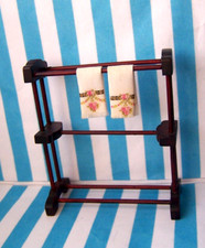 DOLLS HOUSE, TOWEL RAIL, 12TH, TOWELS, HAND CRAFTED, ROSE WOOD, VINTAGE