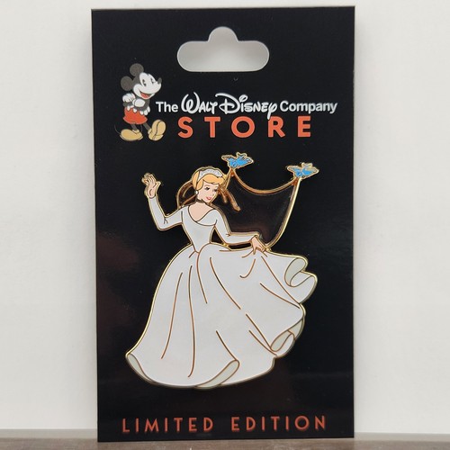 Disney dec outfits - dec, of
