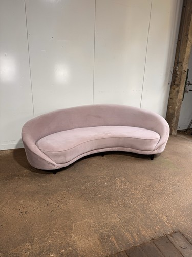 Pink velvet curved sofa - curved, |
