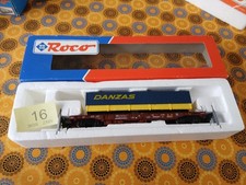 Roco 46374 SNCF flat wagon and
