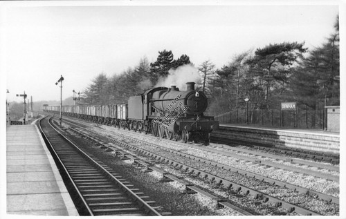 Denham train station - denham,