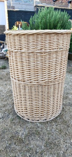 Large round wicker log basket - large,