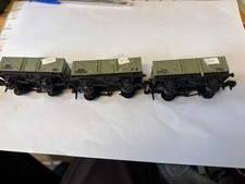 LOT203 3x Hornby Dublo 16t