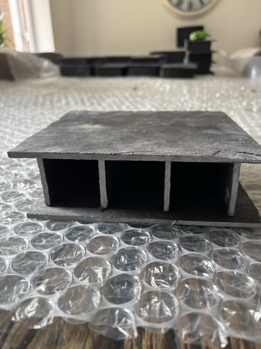 Pleco cave fish hide - /,