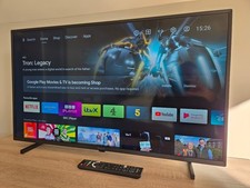 Panasonic TX-40JX800B 40-inch 4K LED Smart Android TV with remote and box