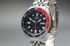 Near MINT SEIKO SKX009