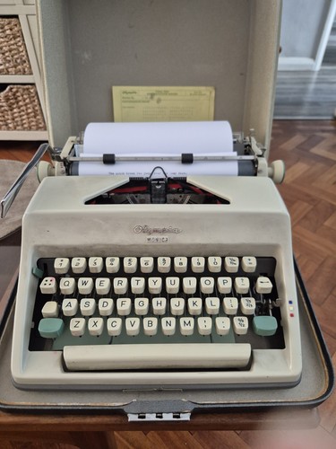 Olympia monica manual - monica,