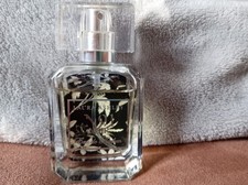 Laura Ashley No.1 Noir Eau de