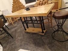 Stunning Custom Made Oak Kitchen Island/Breakfast Bar and 4 tall Bar Chairs