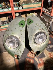 VW Beetle 1303 Front Wings. PAIR. Dry Climate Imports