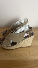Rocket Dog Womens Beige Tan Suede Sling Back Espadrille Wedge Heel Sandals Sz 7