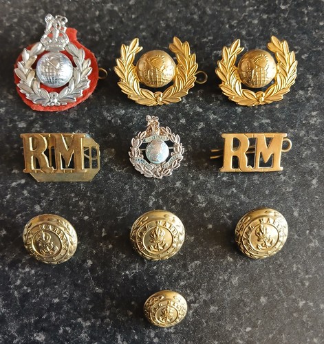 Royal marine badges buttons - marine, badges,