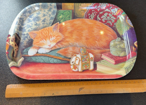 Willscobee cat serving - willscobee,