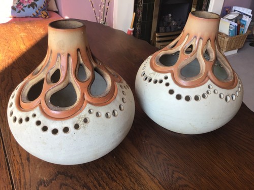 Vintage shelf pottery - vintage,