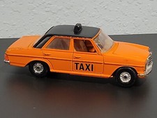 Vintage 1:36 Corgi MERCEDES