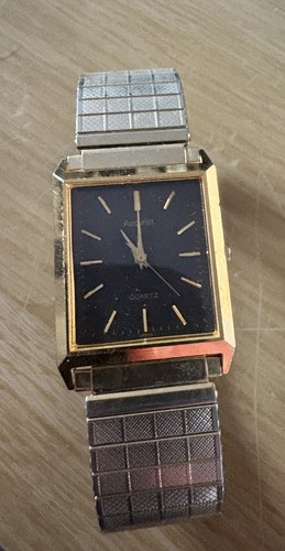 Vintage accurist quartz - vintage,