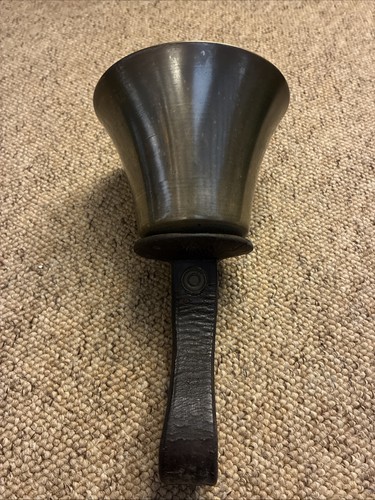 Single victorian handbell note - handbell,
