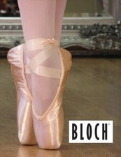 Pointe Shoes Size 3.5 Width E