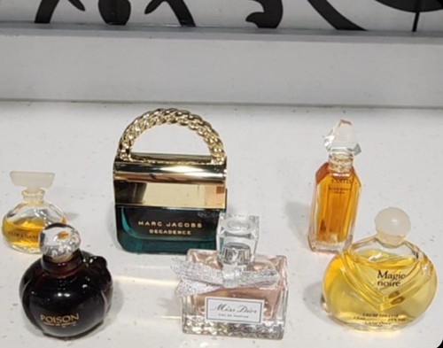 Vtg miniature perfume bottle - perfume,