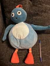 Twirly Woos / Twirlywoo large talking Hoo Blue Golden Bear Products 2015 