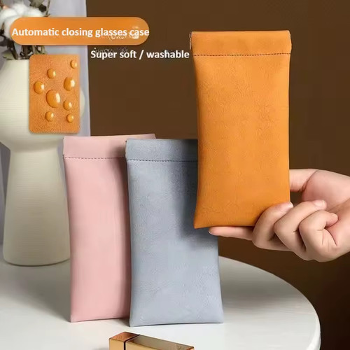 Magnetic glasses case - magnetic,