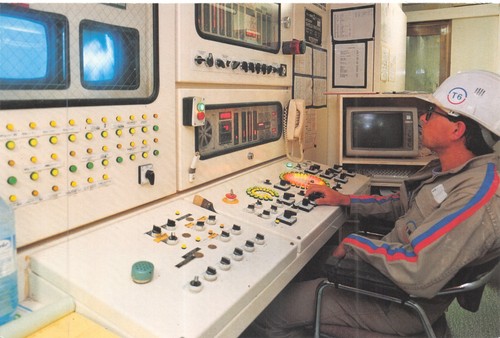 Euro tunnel postcard drivers - euro,