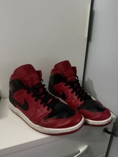 NIKE AIR JORDAN 1 MID ,,Banned