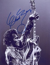 CHUCK BERRY Autographed Photo AUTHENTIC HAND SIGNED