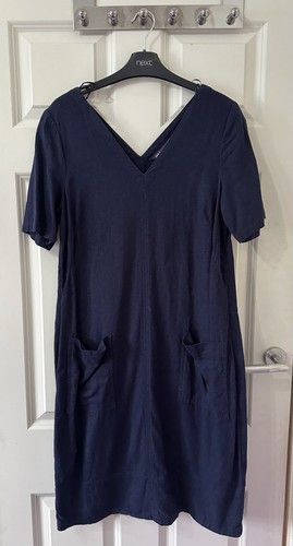 Marks spencer navy pocket - spencer's,