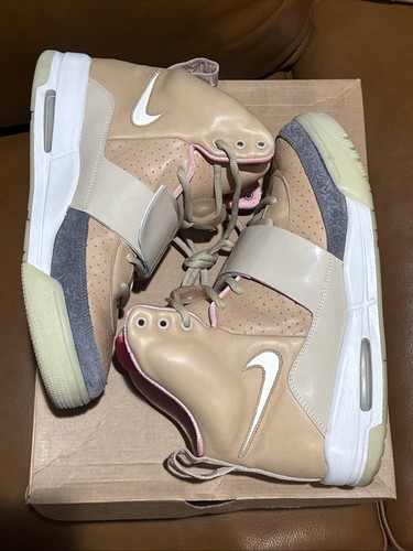 Size nike air yeezy net - 11,